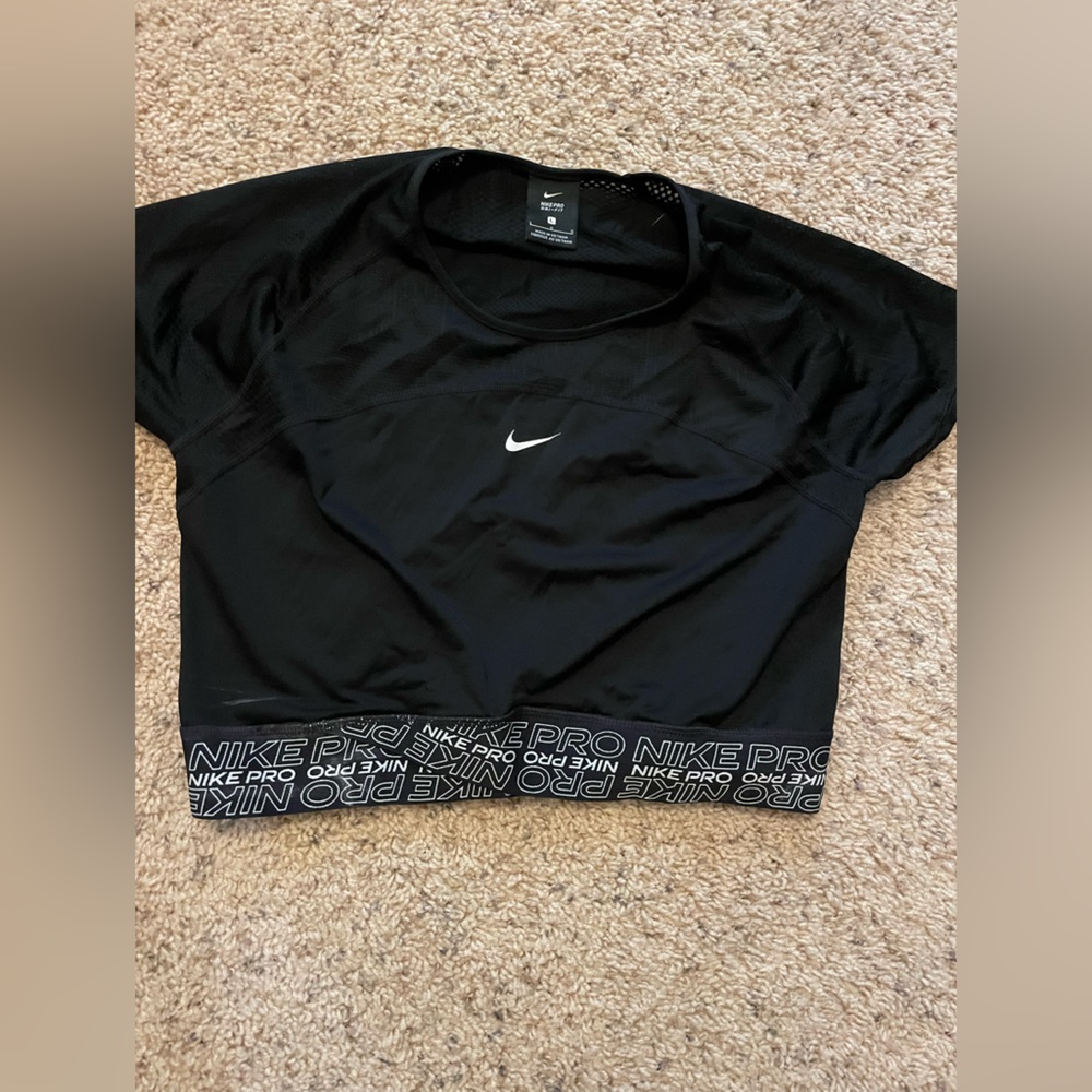 Nike Pro workout top